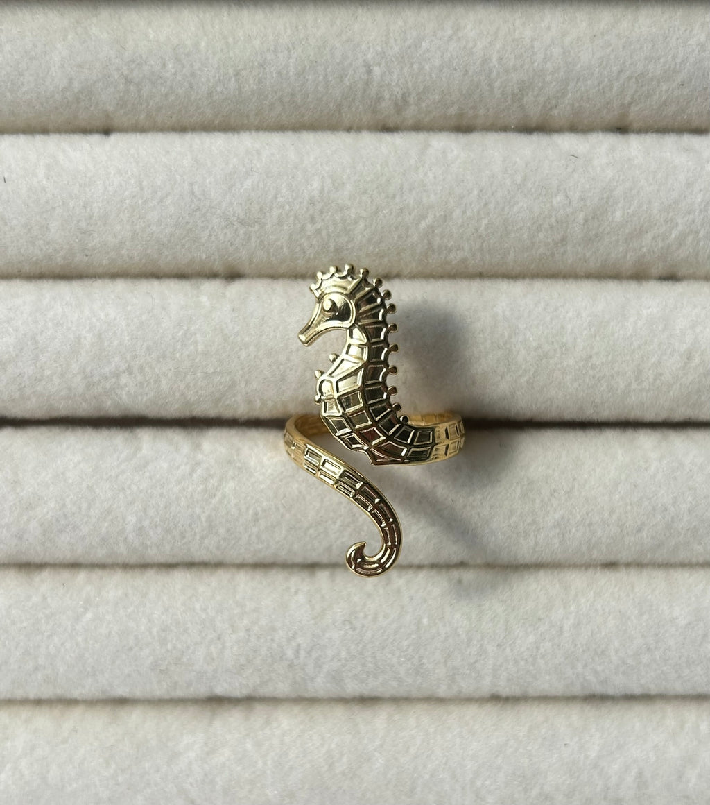 Seahorse Ring