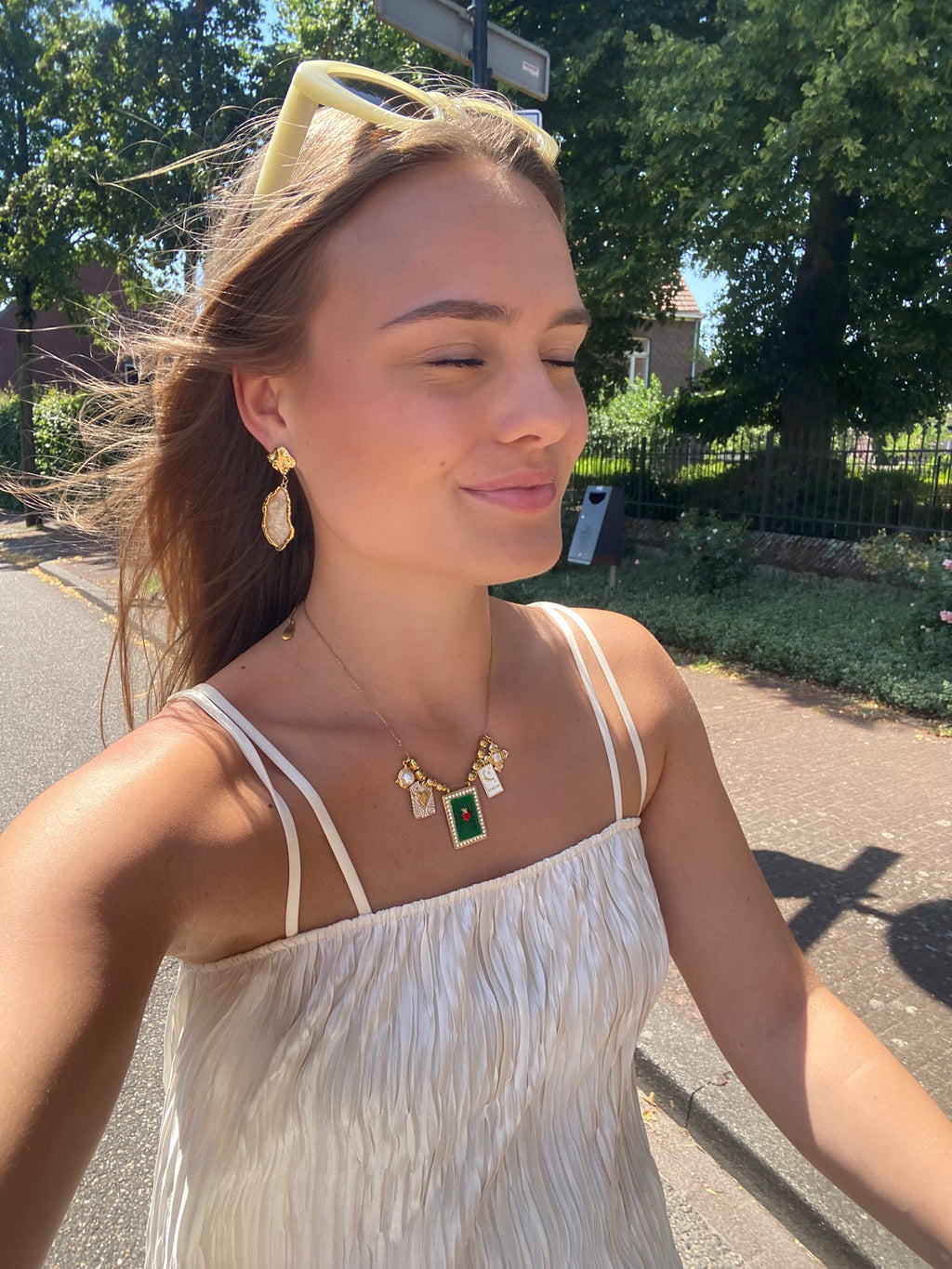 Mia Earrings