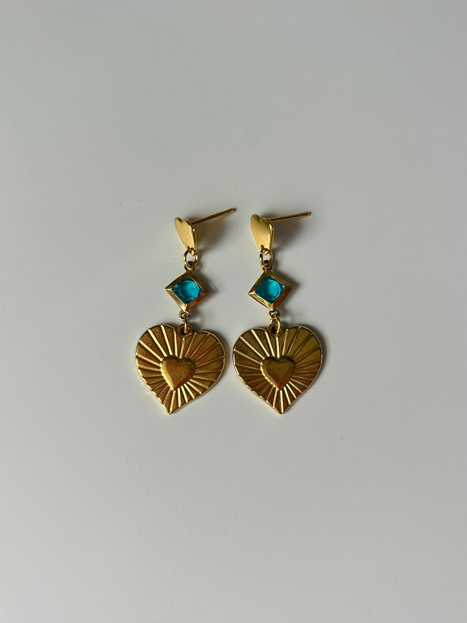 Corazon Earrings