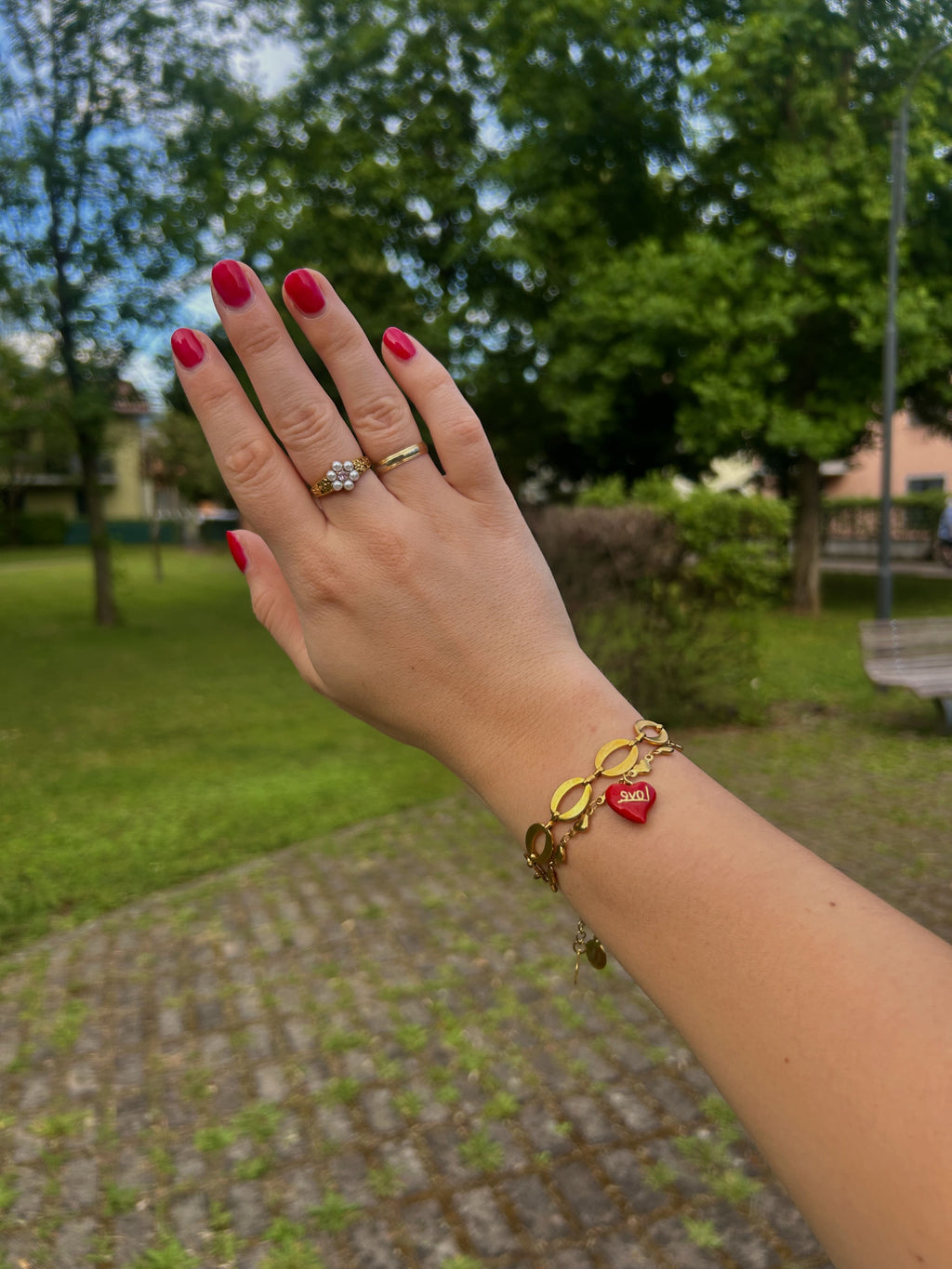 Flo Ring